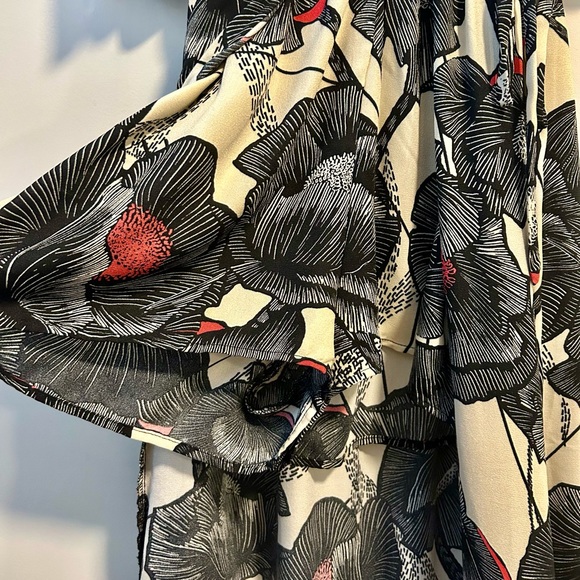 Band of Gypsies Maxi Dress with Shorts - Picture 3 of 7